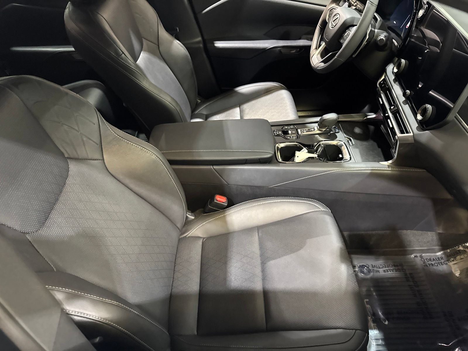 Used 2025 Lexus RX 350 Premium Plus AWD/4WD image 36