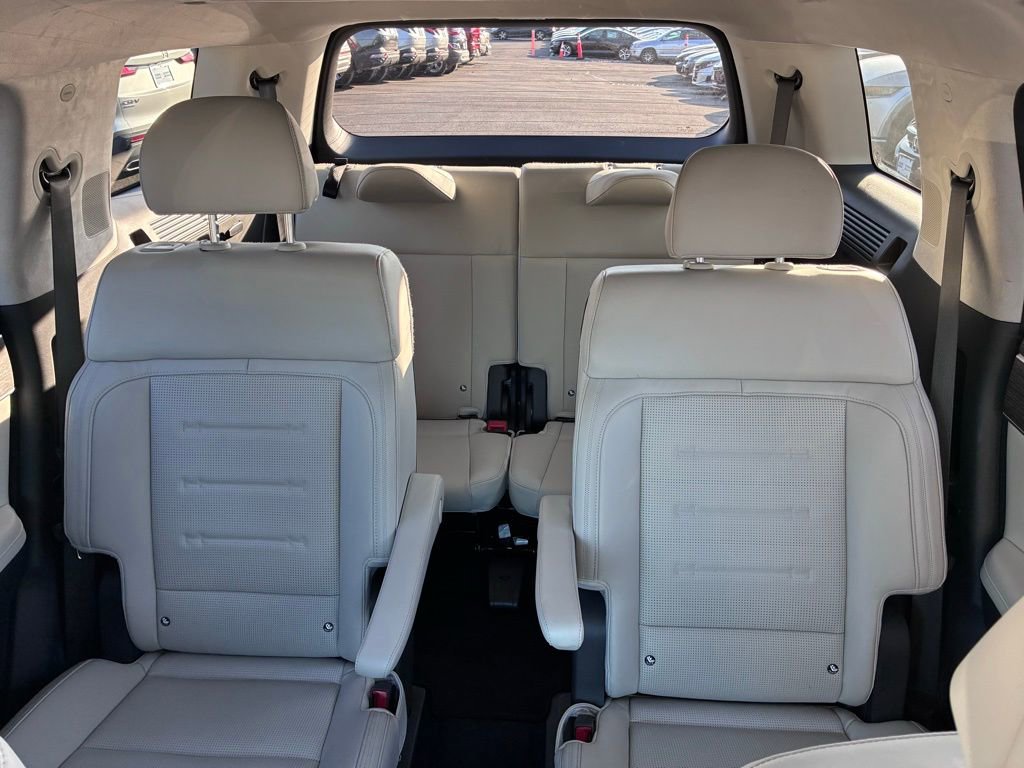 Used 2024 Hyundai Santa Fe Calligraphy image 16