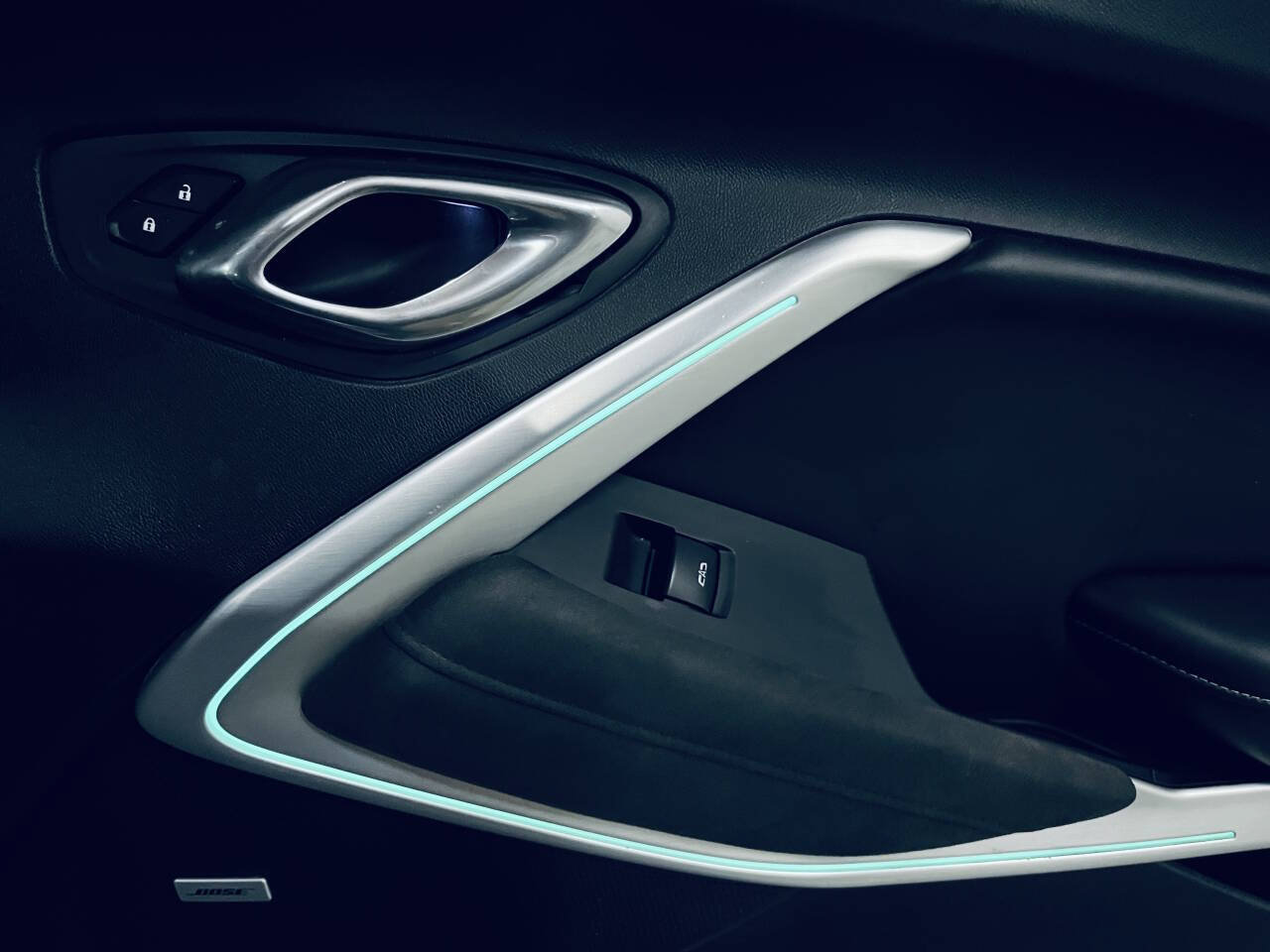 Used 2019 Chevrolet Camaro LT RWD image 32