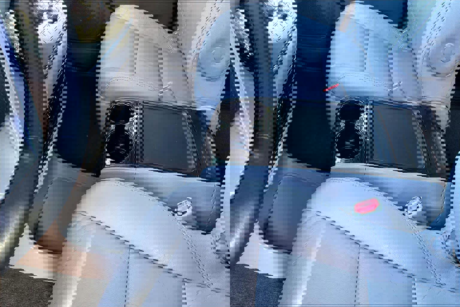 Used 2017 Toyota Sienna XLE image 14