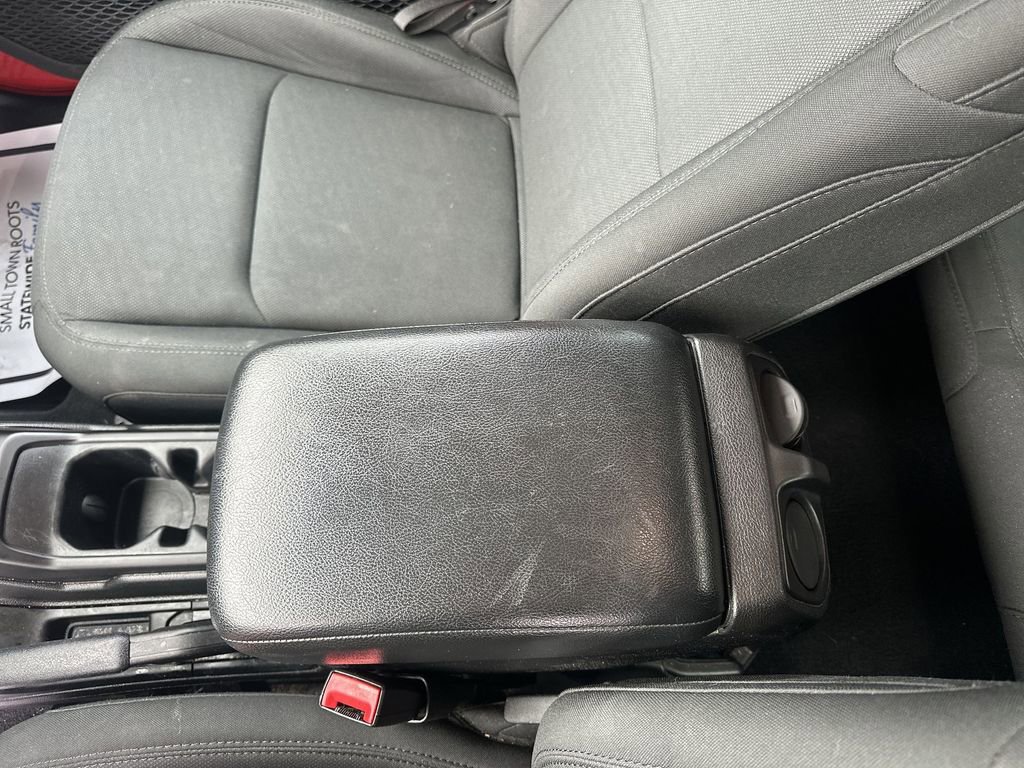 Used 2020 Jeep Wrangler Sport image 26