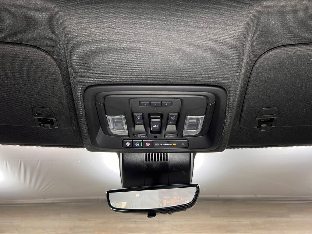 Used 2024 GMC Sierra 2500 Denali w/ Denali Reserve Package image 21