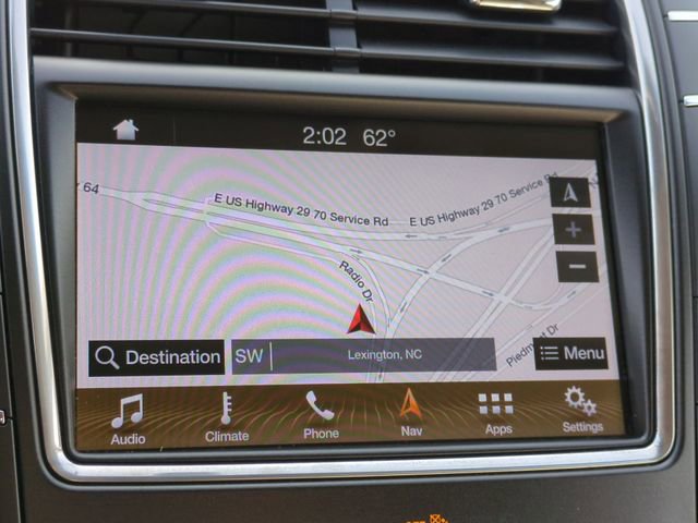 Used 2019 Lincoln Nautilus Select w/ Cargo Utility Package FWD image 18