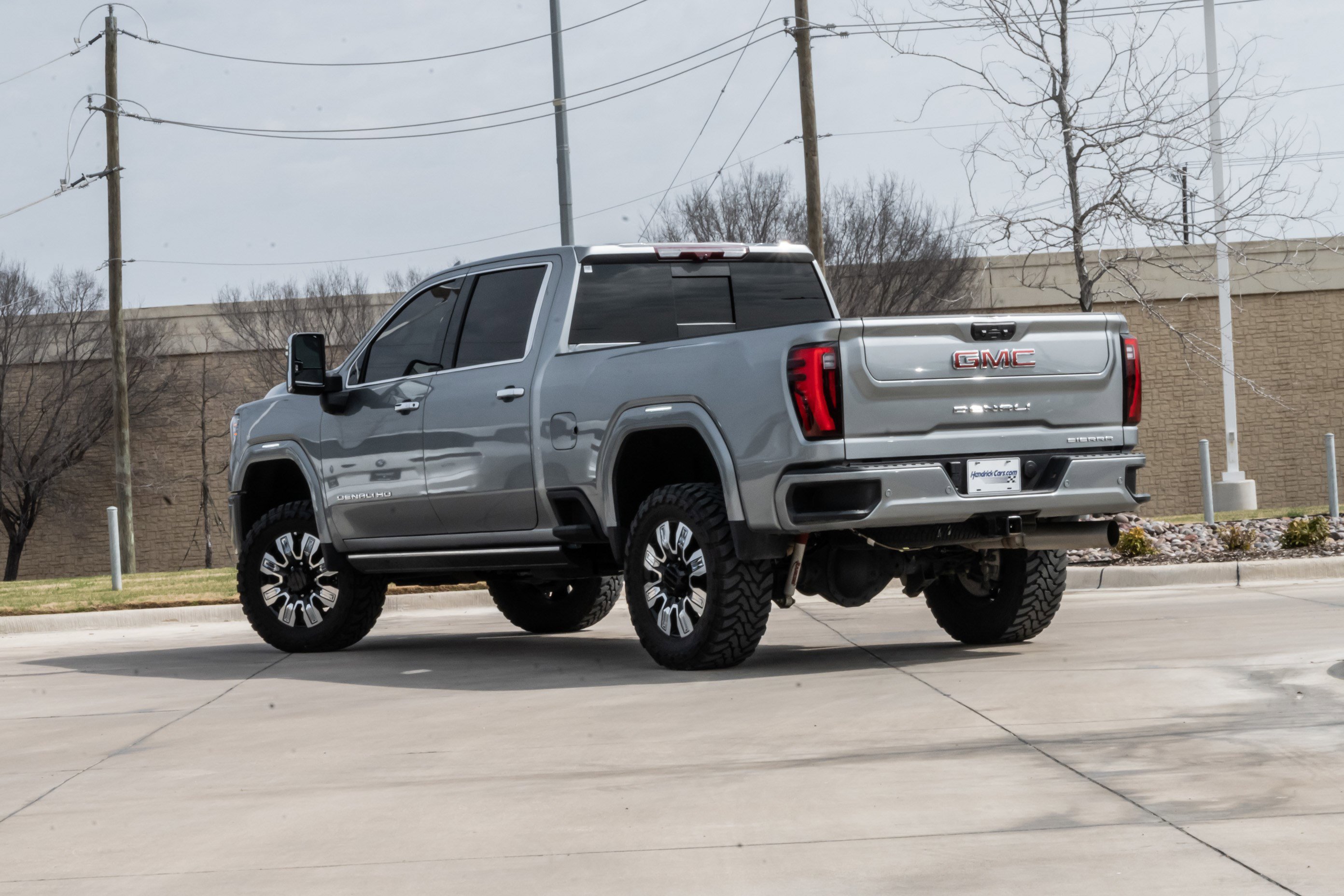 Used 2024 GMC Sierra 2500 Denali w/ Denali Reserve Package image 3