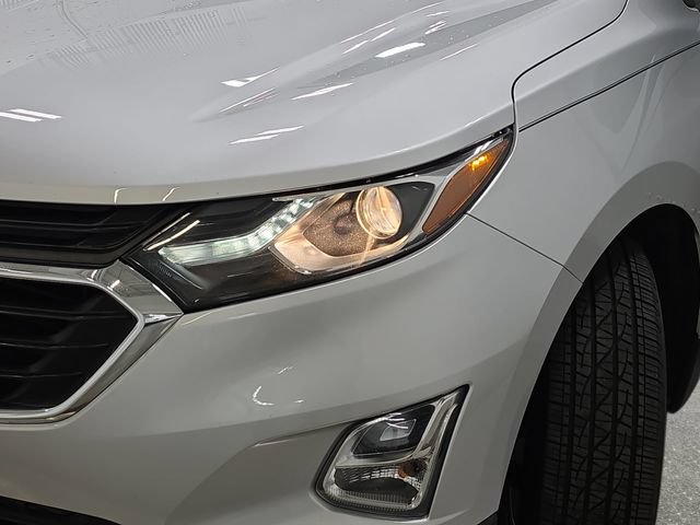 Used 2020 Chevrolet Equinox LS FWD image 30