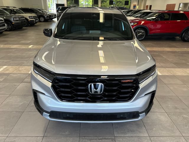 Used 2025 Honda Pilot TrailSport image 22