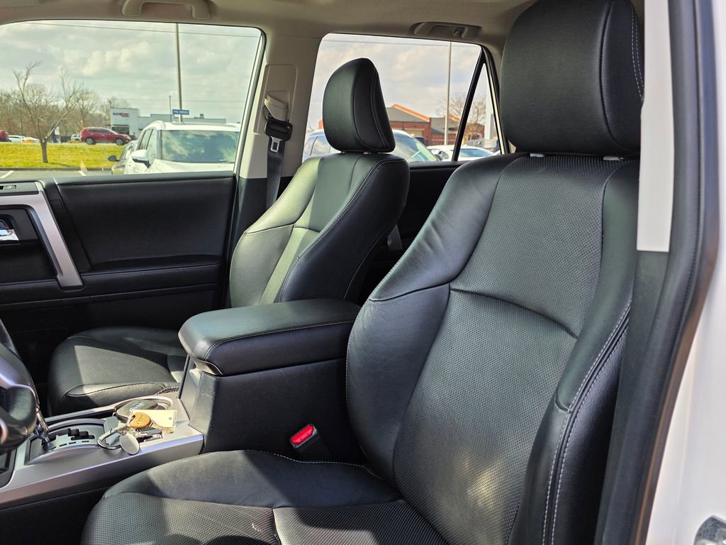 Used 2023 Toyota 4Runner Limited image 11