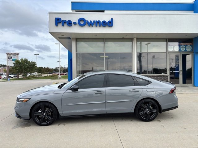 Certified 2025 Honda Accord Sport image 8