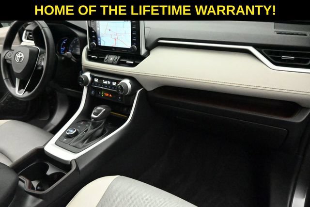 Used 2021 Toyota RAV4 Limited AWD/4WD image 39