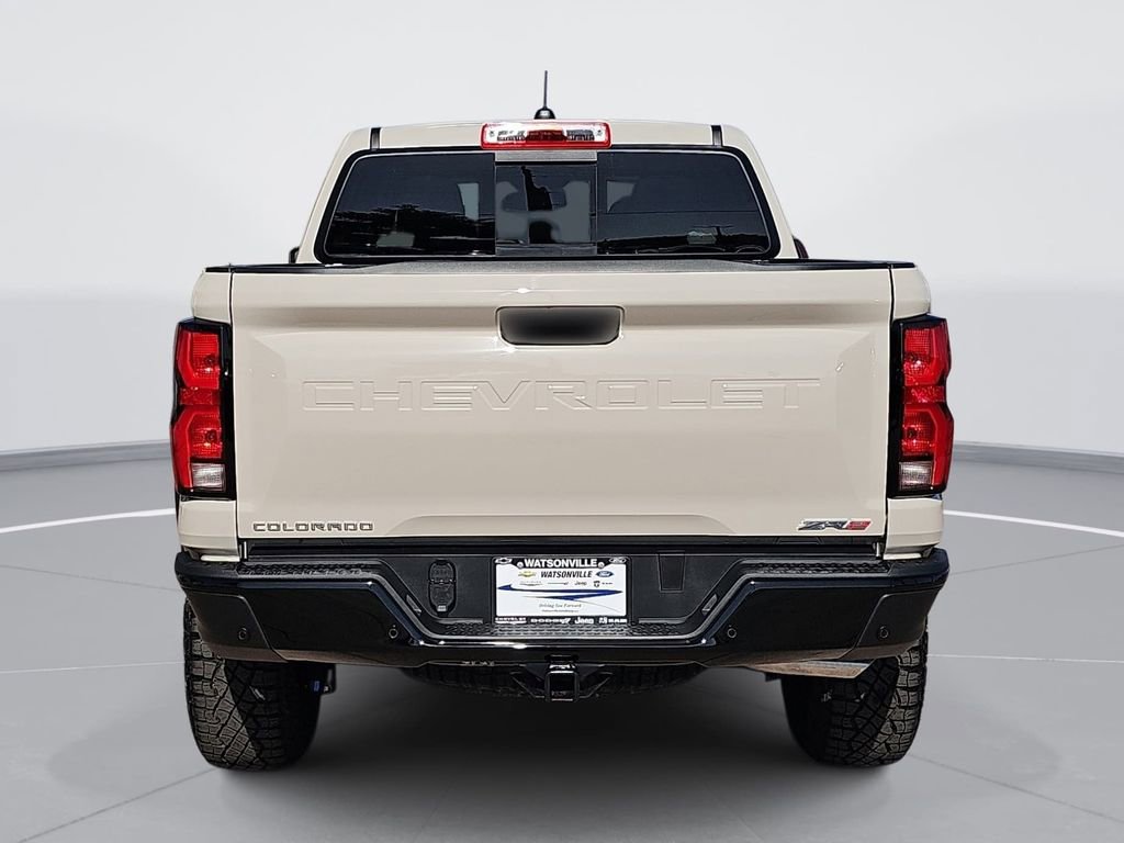 New 2026 Chevrolet Colorado ZR2 w/ Technology Package AWD/4WD image 4