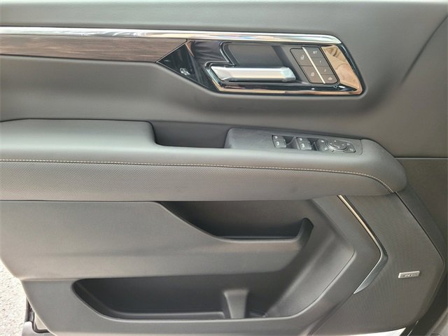 New 2025 Chevrolet Tahoe Premier image 17