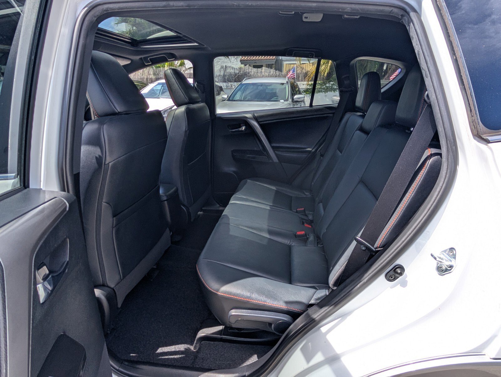 Used 2017 Toyota RAV4 SE w/ Power Extra Value Package image 12