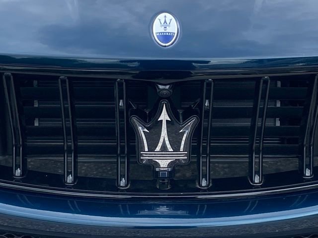 New 2024 Maserati Levante Trofeo image 11