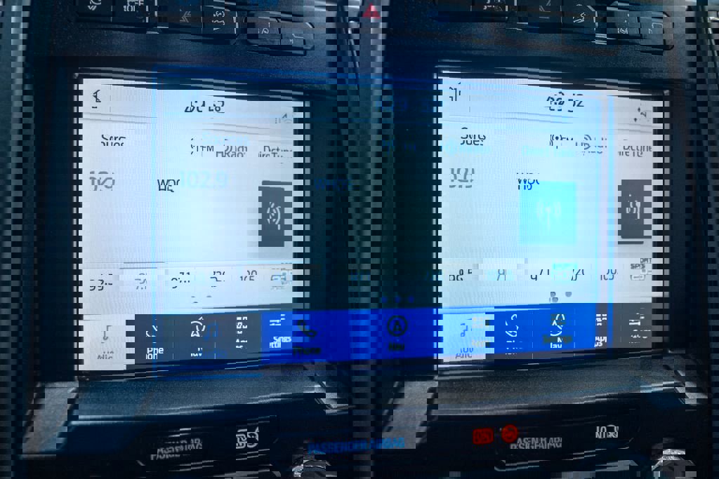 Used 2020 Ford F350 XLT w/ XLT Premium Package image 32