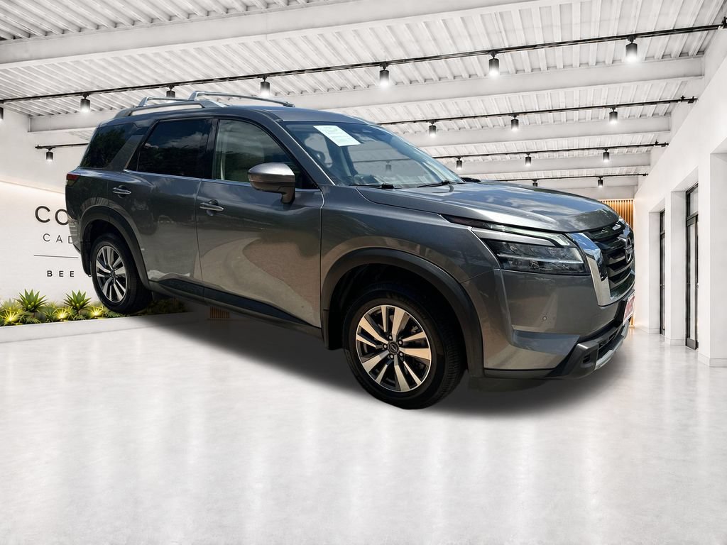 Used 2023 Nissan Pathfinder SL