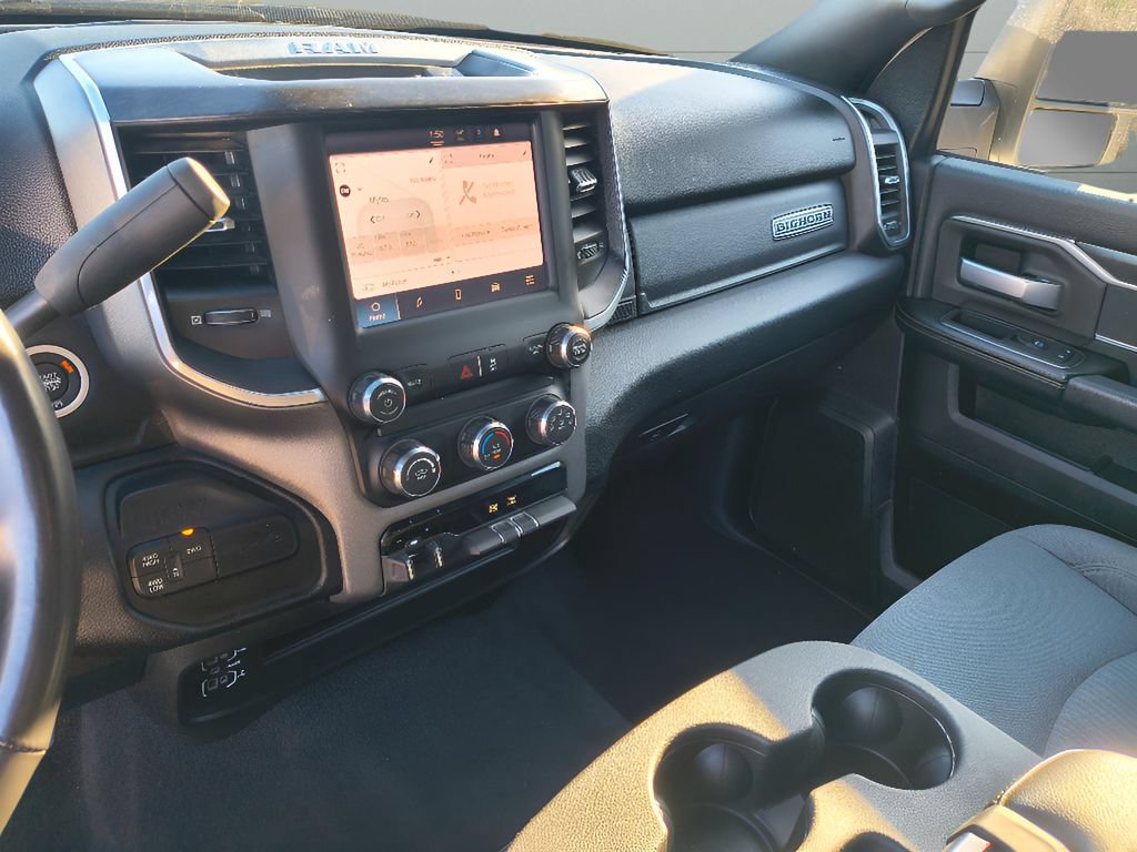 Used 2024 RAM 3500 Big Horn AWD/4WD image 18