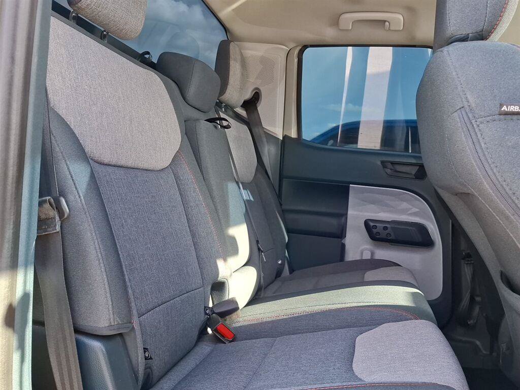 Used 2024 Ford Maverick XLT FWD image 12