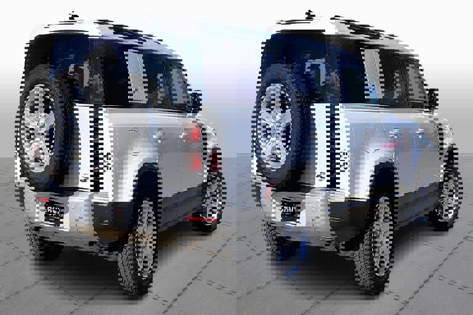 Used 2023 Land Rover Defender 110 SE image 10