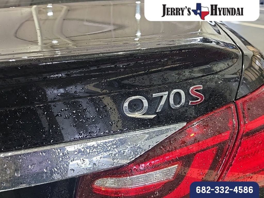 Used 2016 INFINITI Q70 5.6 w/ Sport Package AWD/4WD image 6