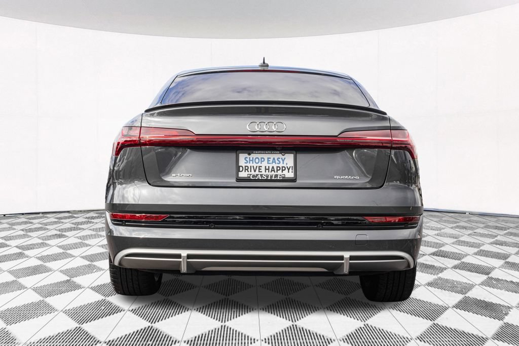 Used 2021 Audi e-tron Prestige w/ Prestige Package AWD/4WD image 9