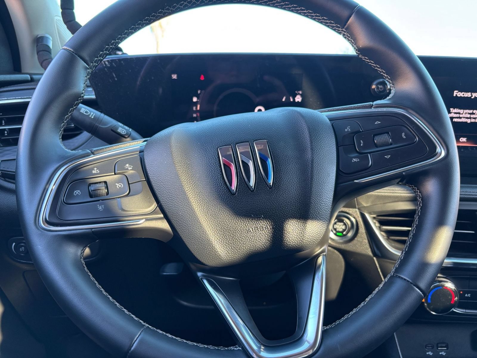 Used 2025 Buick Encore GX Preferred AWD/4WD image 28