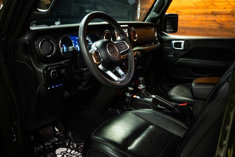 Used 2023 Jeep Wrangler Unlimited Sahara image 8