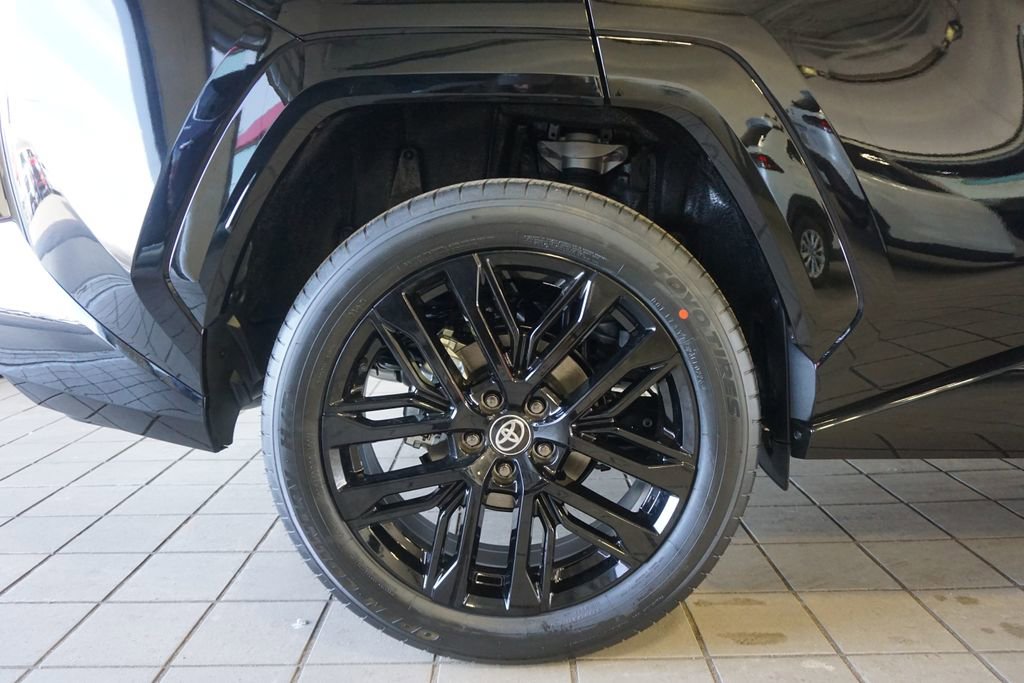 New 2026 Toyota RAV4 XSE image 31