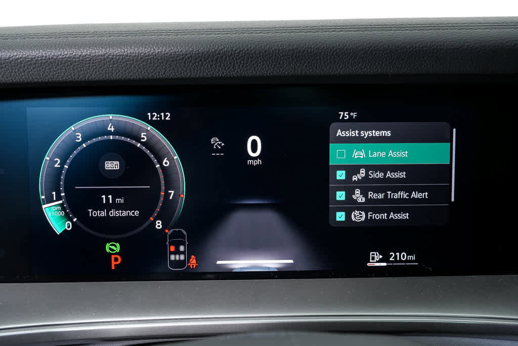 New 2026 Volkswagen Tiguan SE R-Line FWD image 11