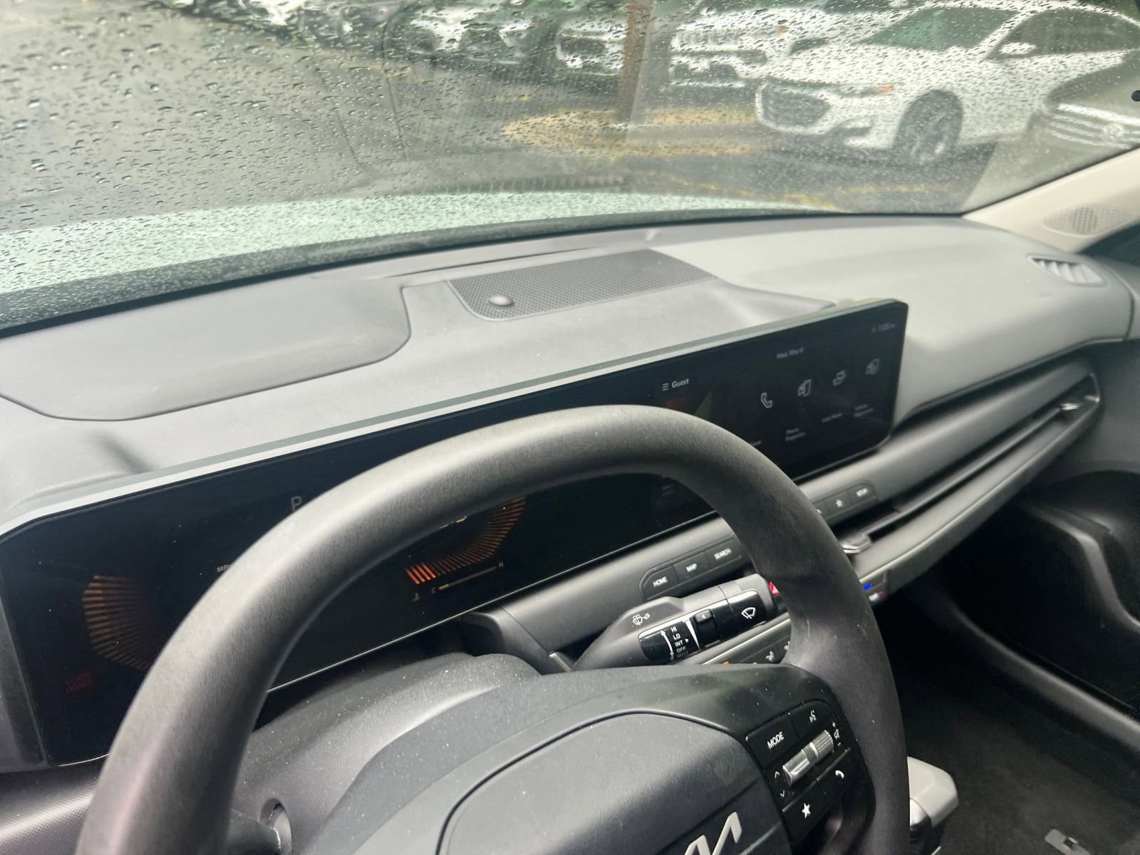 Used 2025 Kia K4 FWD image 17