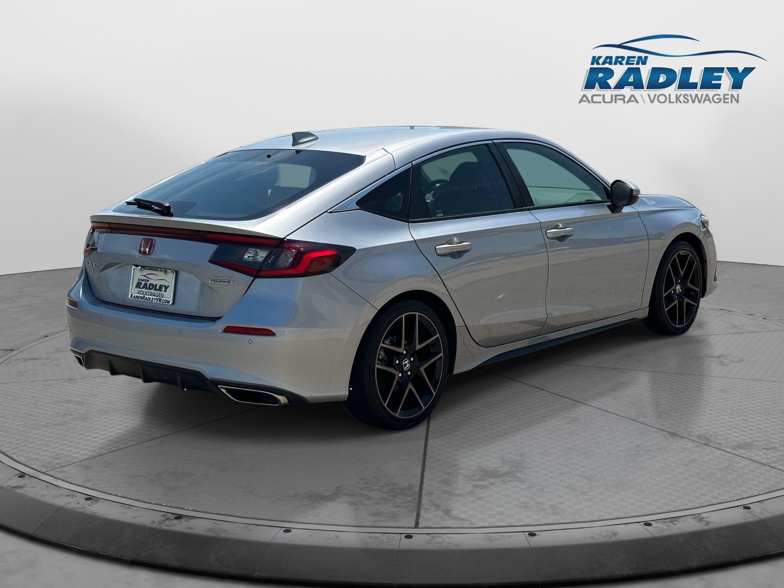 Used 2024 Honda Civic Sport Touring image 2