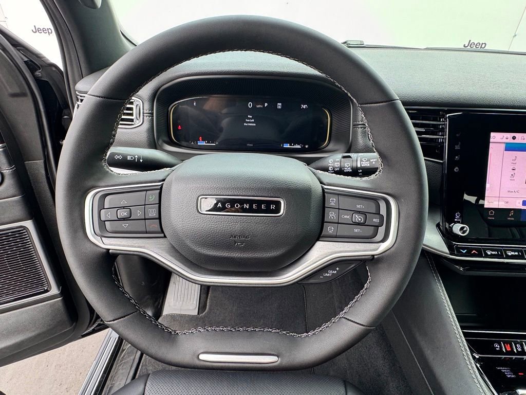 New 2025 Jeep Wagoneer Series III w/ Premium Group I image 23