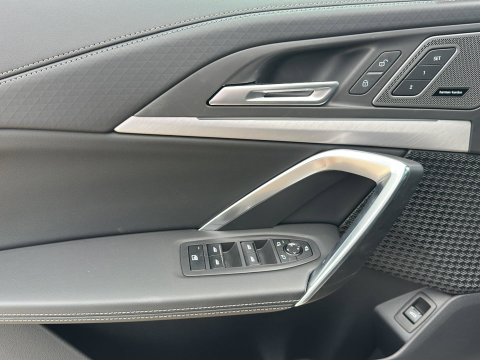 New 2026 BMW X2 xDrive28i w/ Convenience Package image 14