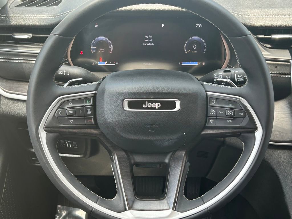 Used 2023 Jeep Grand Cherokee L Limited RWD image 37