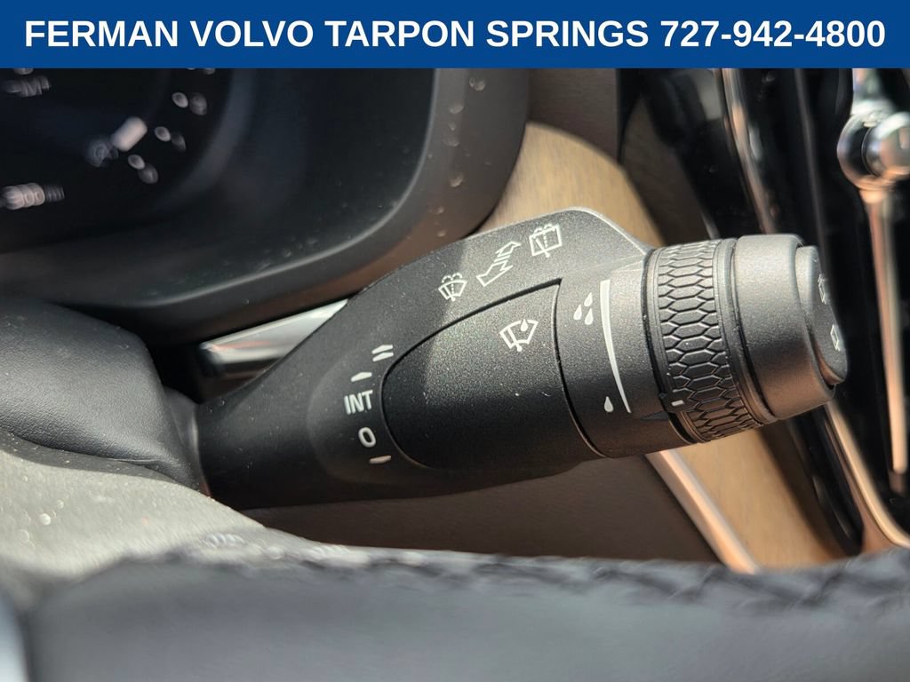 New 2026 Volvo XC60 B5 Plus w/ Protection Package Premier AWD/4WD image 30