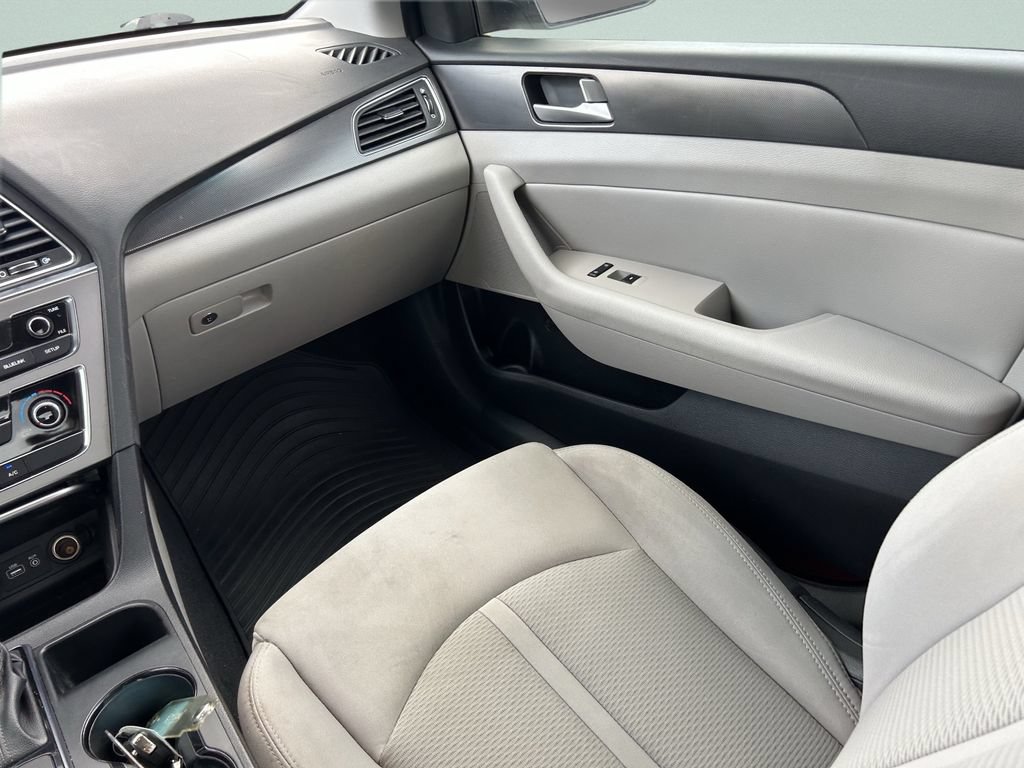 Used 2017 Hyundai Sonata Sport FWD image 20