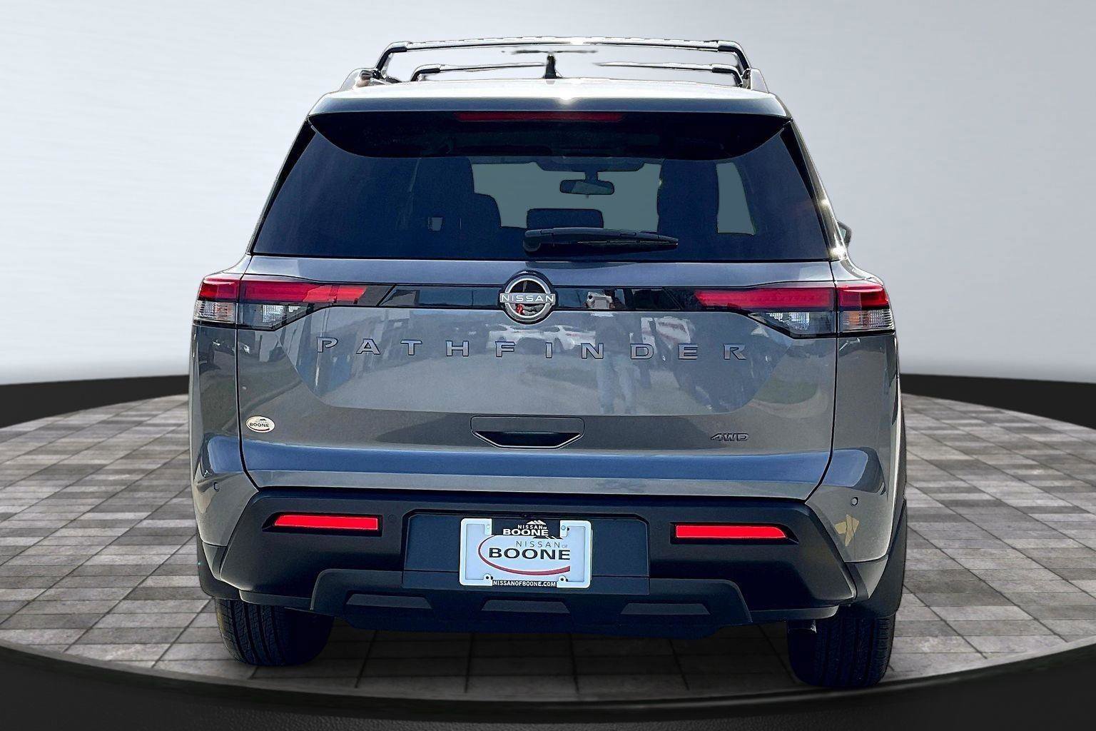 New 2026 Nissan Pathfinder SV image 5