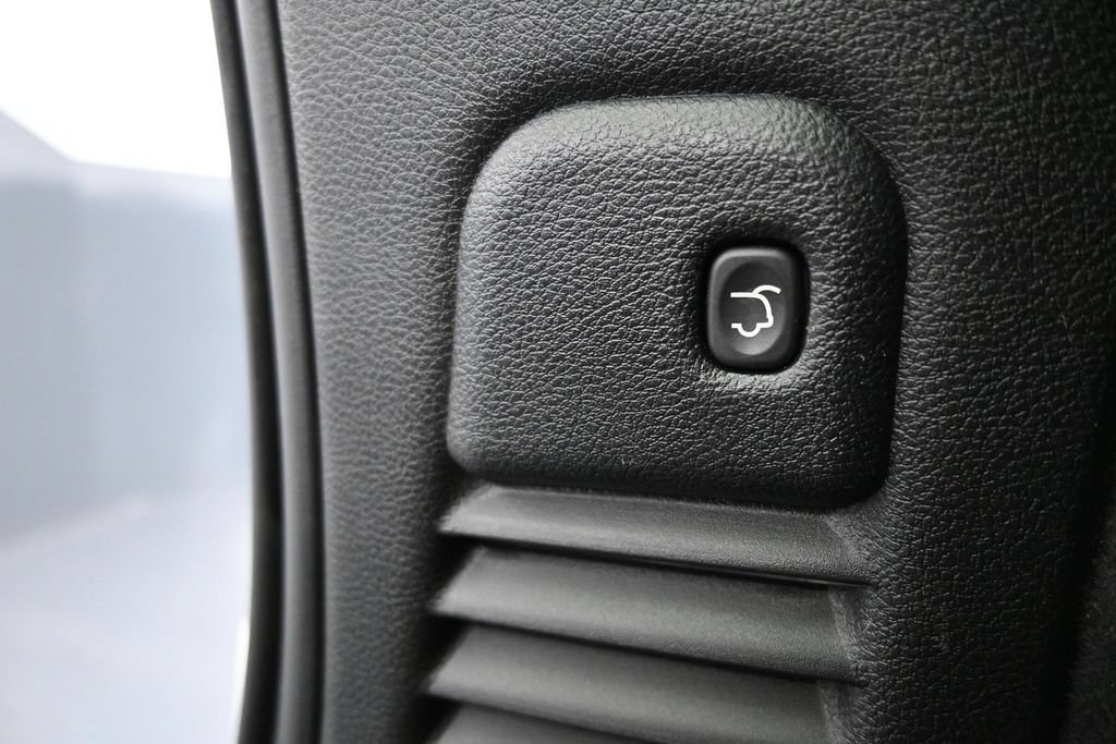 Used 2022 Dodge Durango R/T RWD image 27