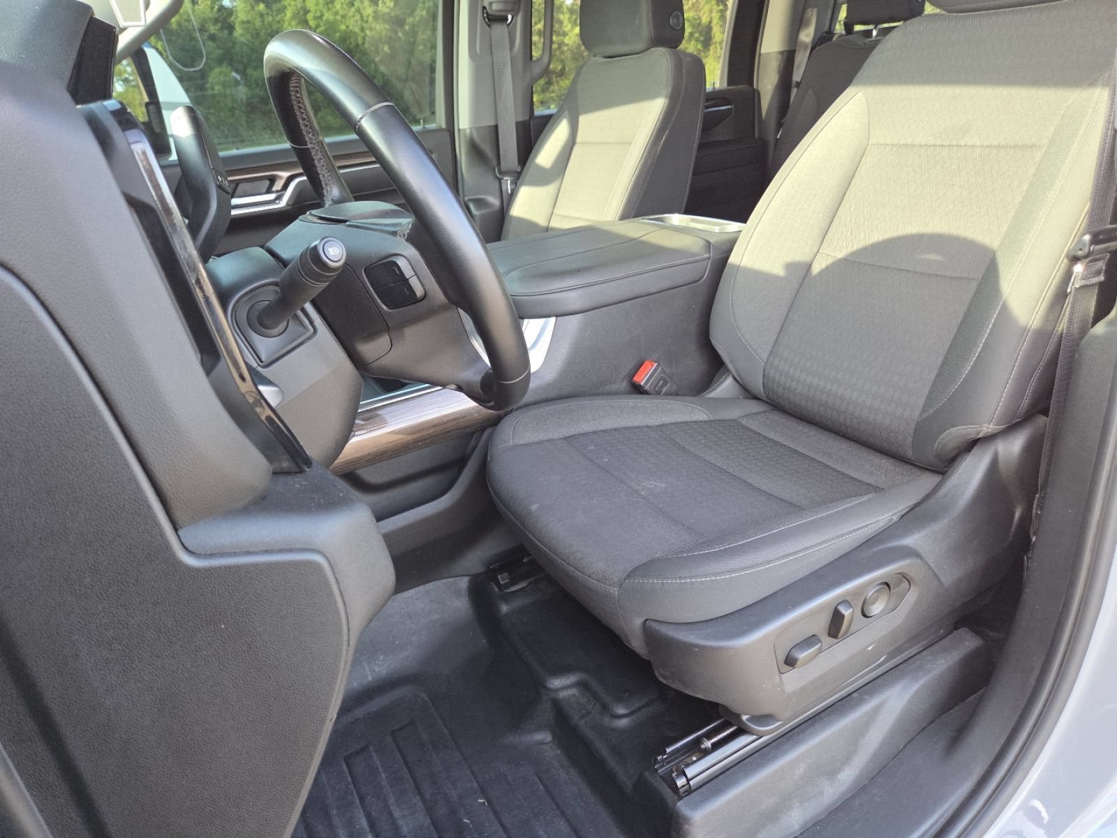 Used 2024 Chevrolet Silverado 3500 LT w/ Convenience Package AWD/4WD image 30