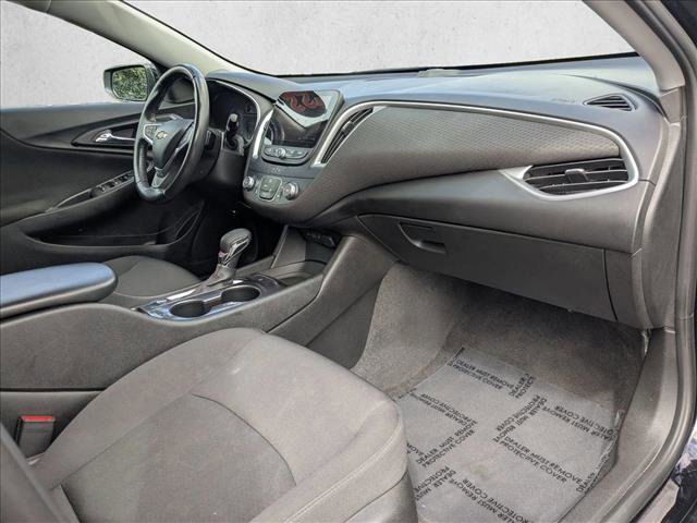 Used 2022 Chevrolet Malibu RS FWD image 20