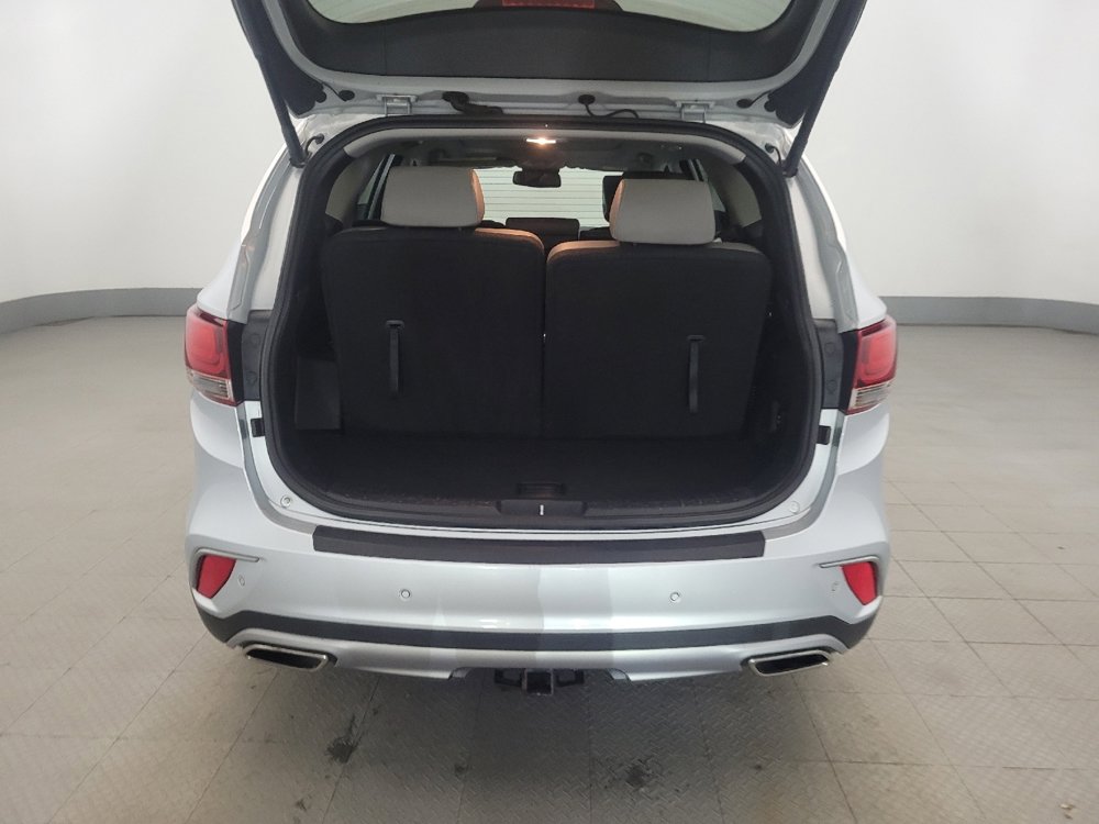 Used 2018 Hyundai Santa Fe SE image 29