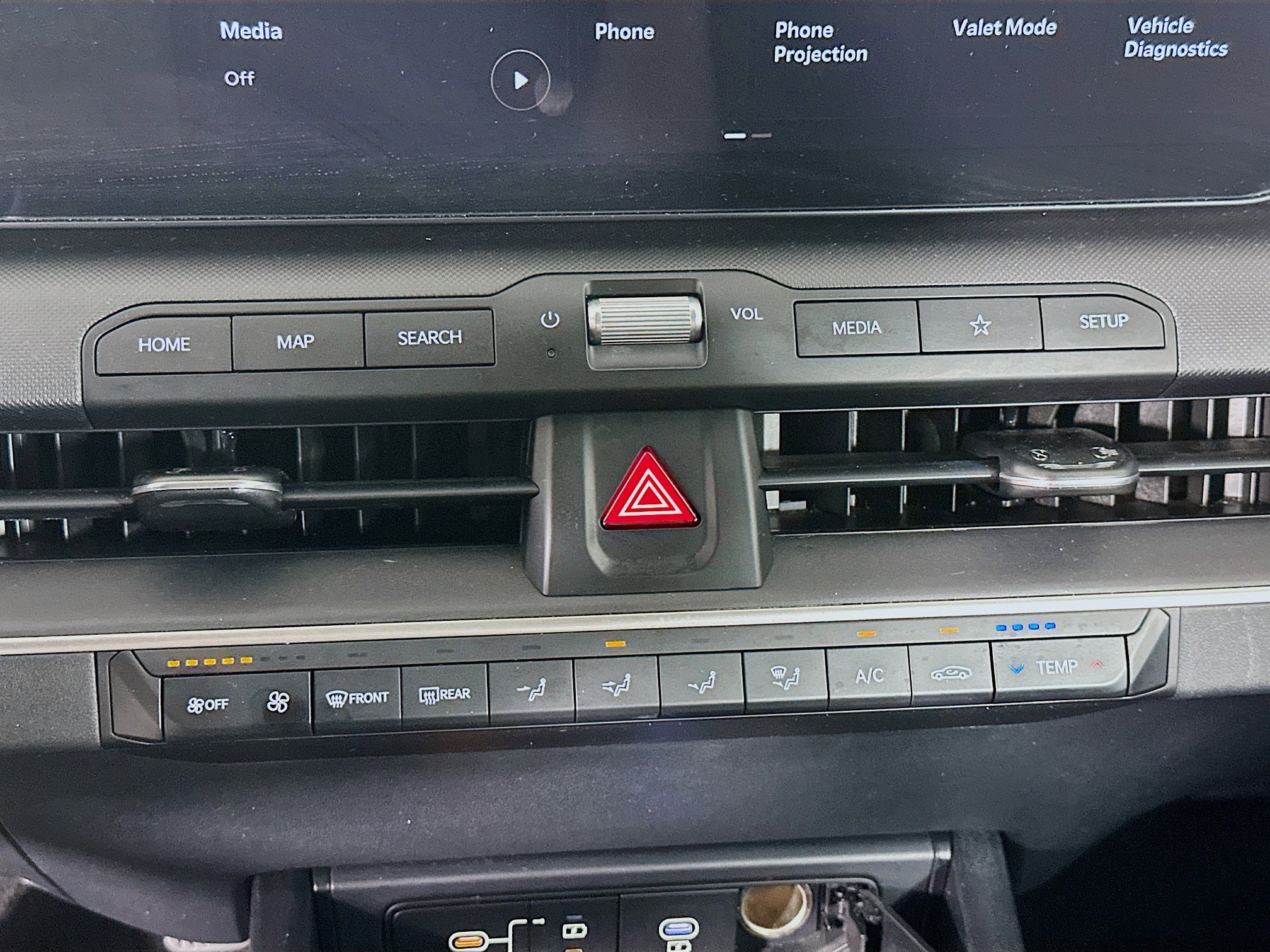 Used 2025 Kia K4 LXS image 24