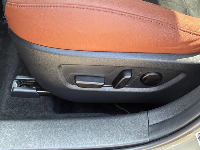 Used 2025 MAZDA CX-30 Carbon AWD/4WD image 18