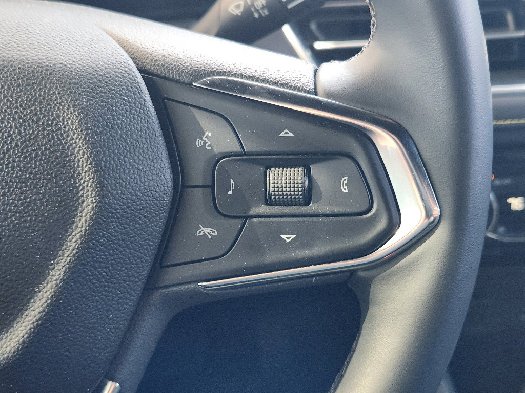 Used 2025 Chevrolet TrailBlazer ACTIV w/ Convenience Package image 27