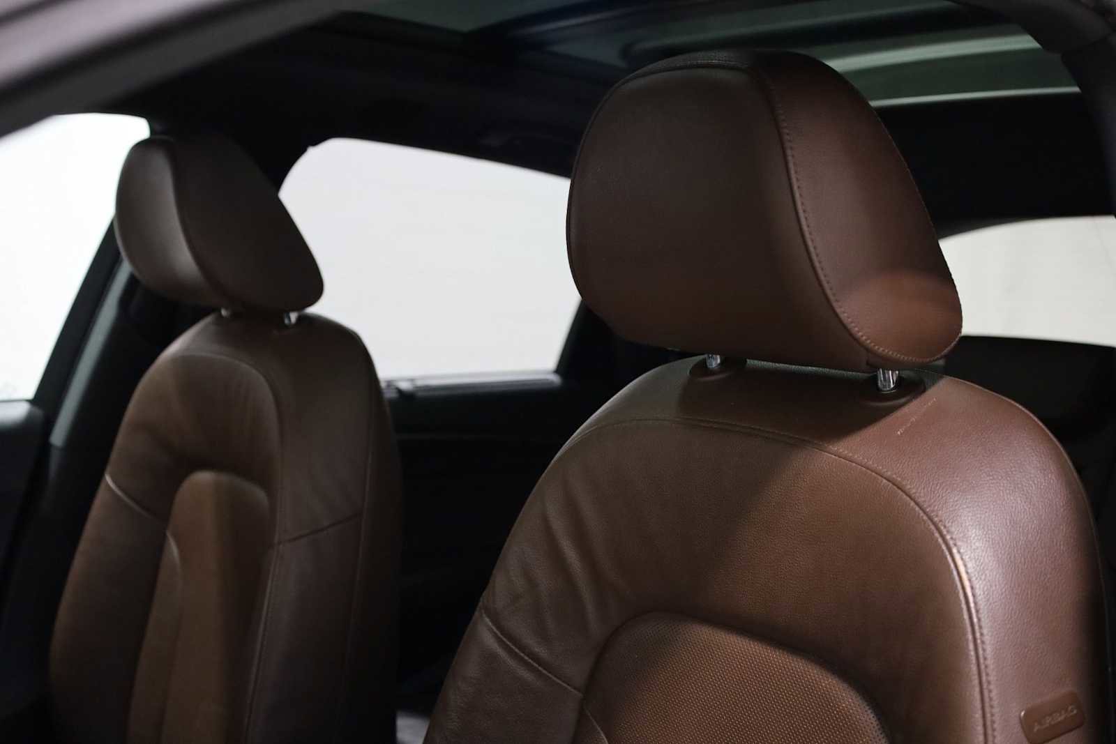 Used 2014 Audi Q5 3.0T Prestige image 18