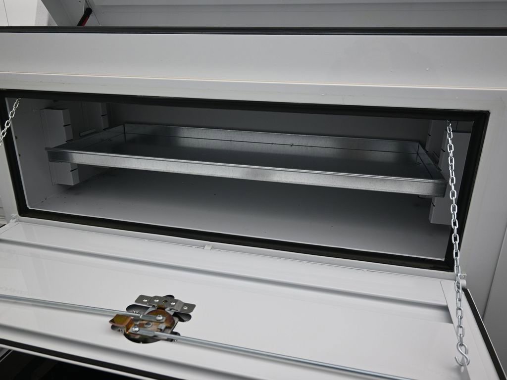 New 2025 Ford F450 XL w/ XL Chrome Package image 24