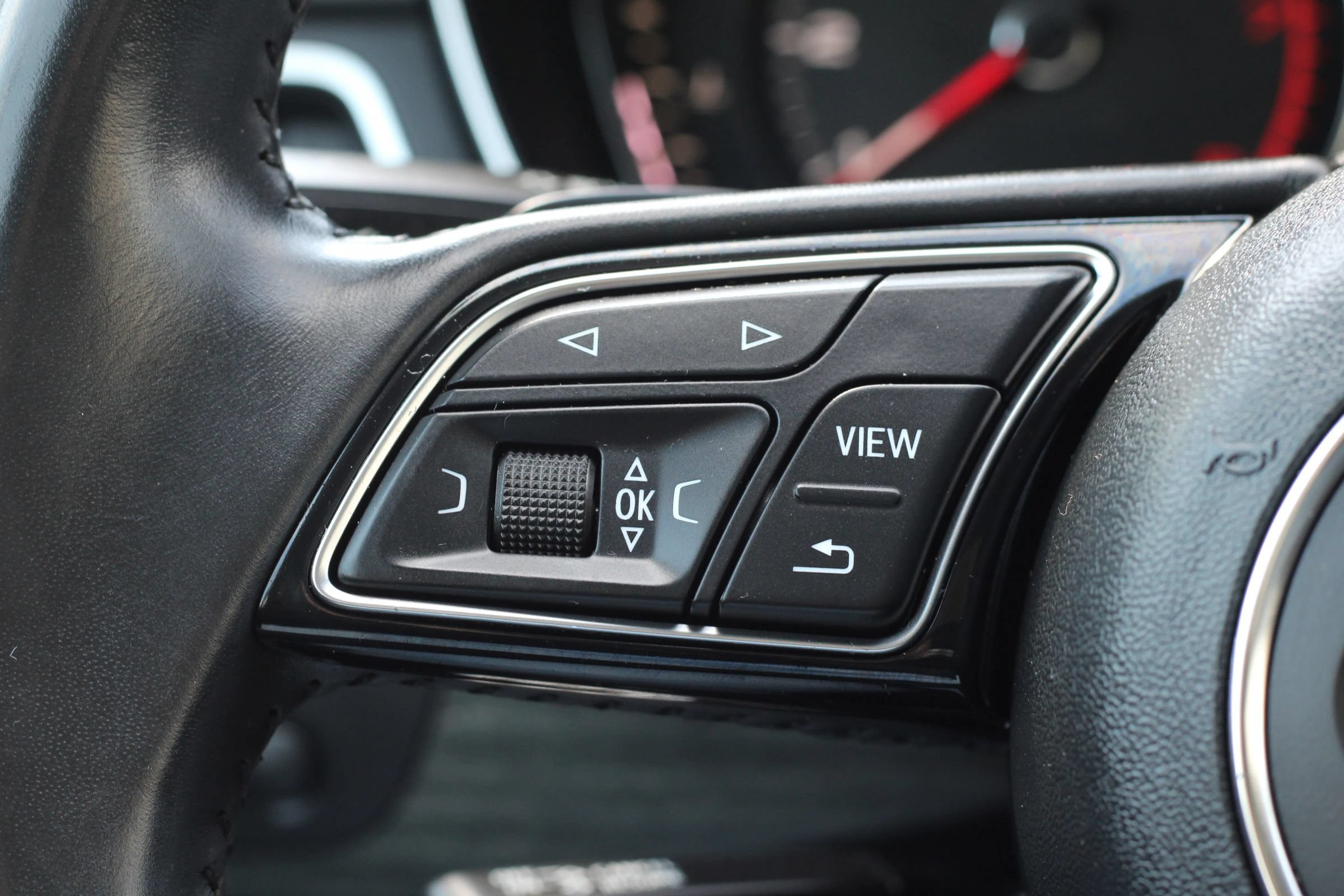 Used 2018 Audi A4 2.0T Premium w/ Convenience Package AWD/4WD image 15