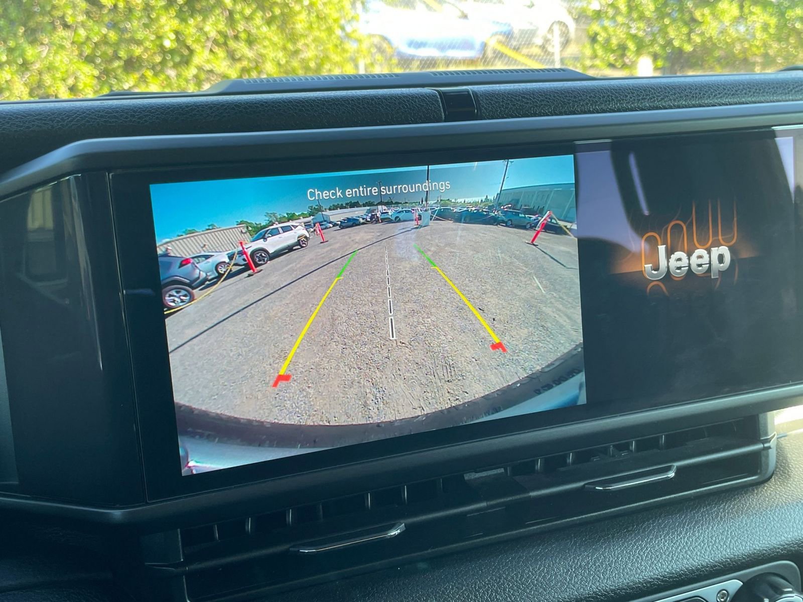 Used 2025 Jeep Wrangler Sport S AWD/4WD image 23