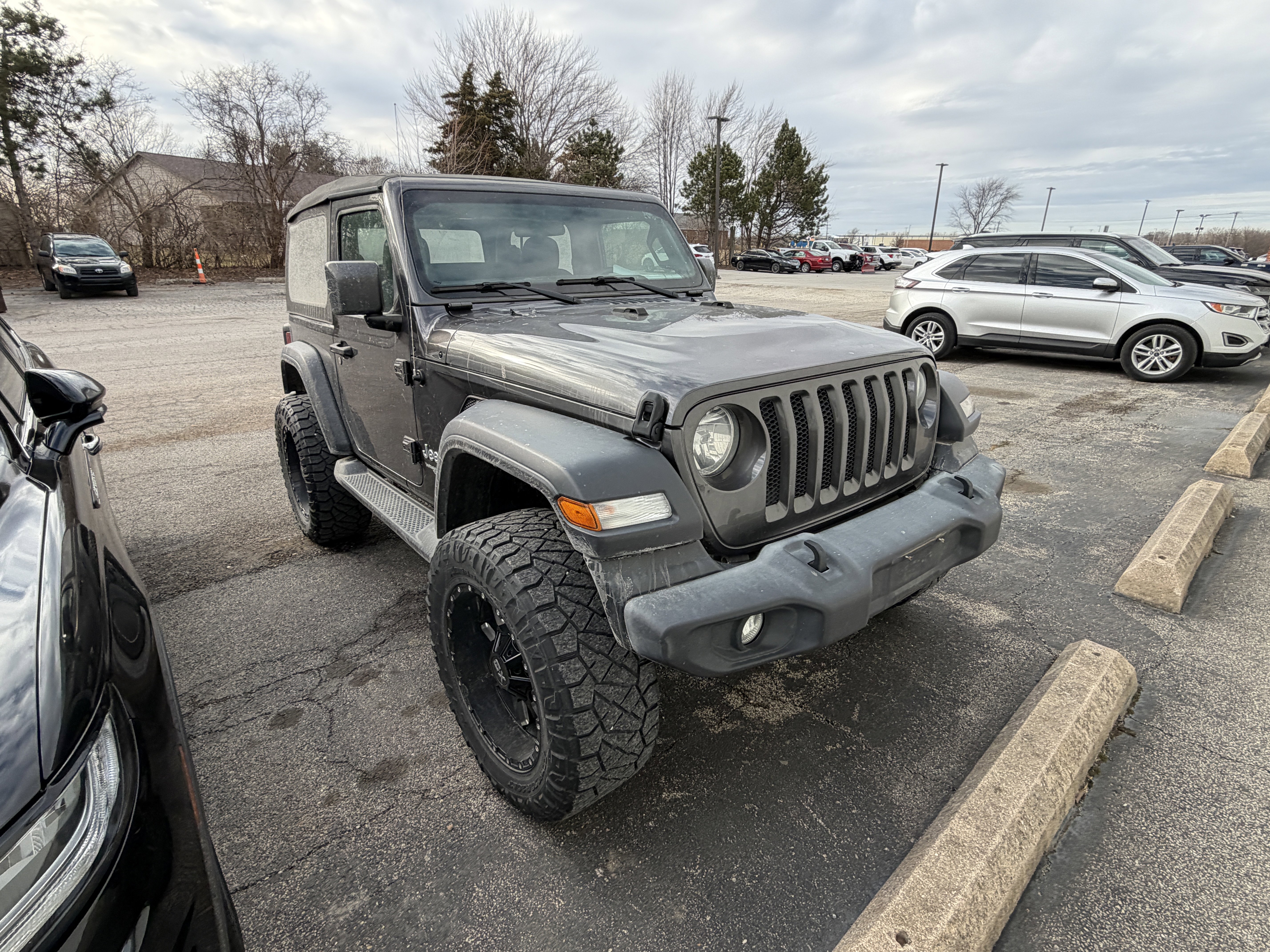 Used 2019 Jeep Wrangler Sport image 4