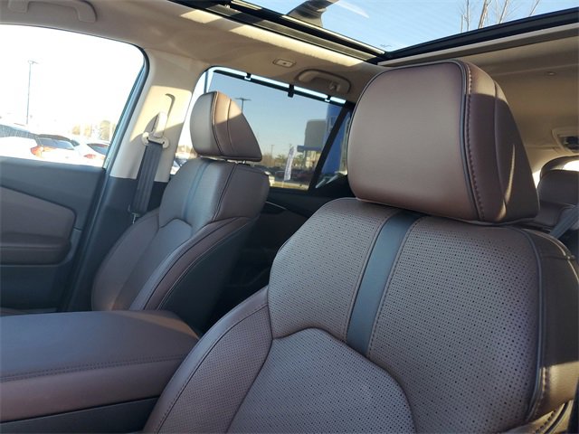 Used 2024 Honda Pilot Elite image 13