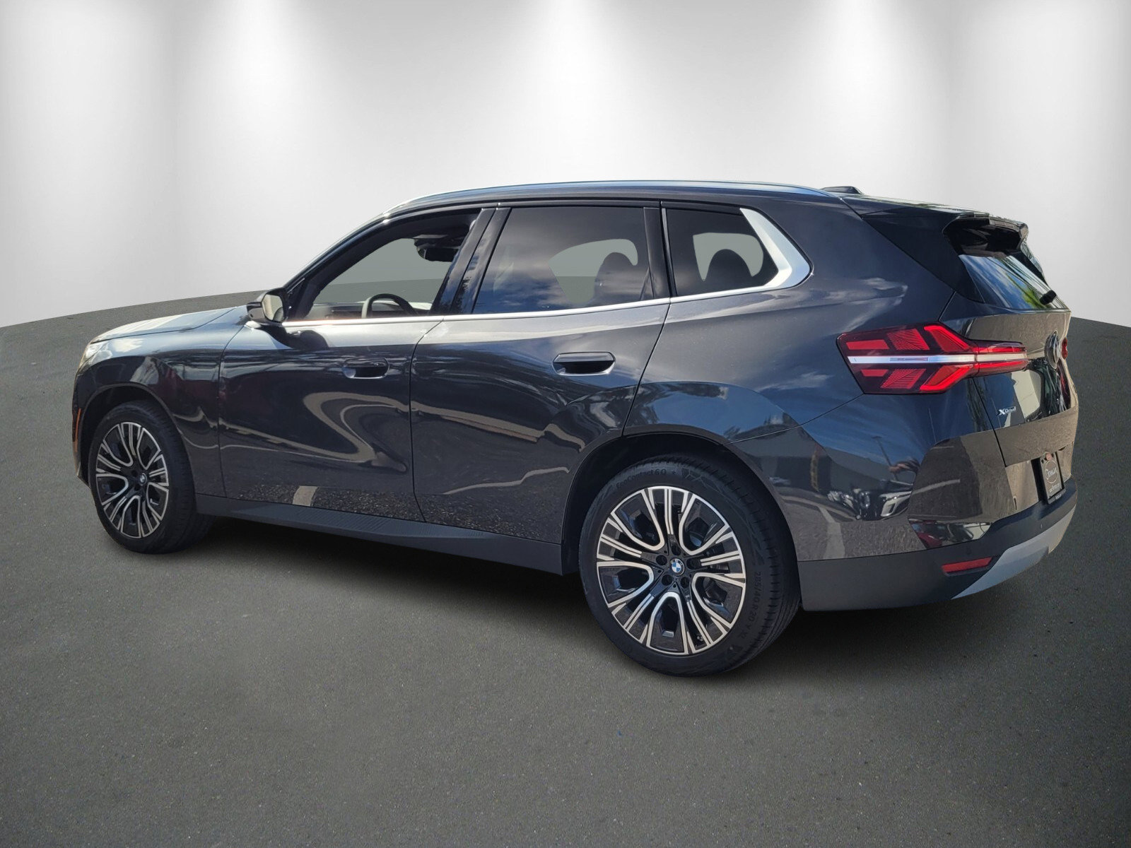 New 2025 BMW X3 xDrive30i w/ Premium Package image 5